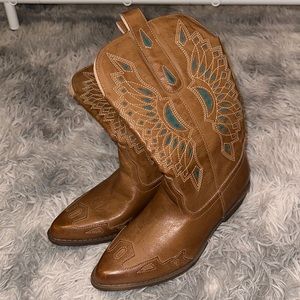 coconuts cowgirl boots